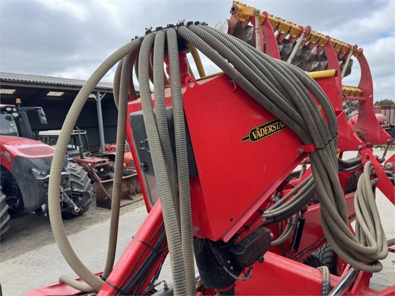 Vaderstad Bio Drill 360 - آلة بذر الحصاد: صورة 4 Vaderstad Bio Drill 360 - آلة بذر الحصاد: صورة 4