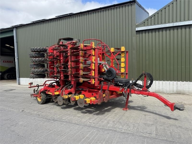 Vaderstad Rapid A600s **3 Row** - آلة بذر الحصاد: صورة 1 Vaderstad Rapid A600s **3 Row** - آلة بذر الحصاد: صورة 1
