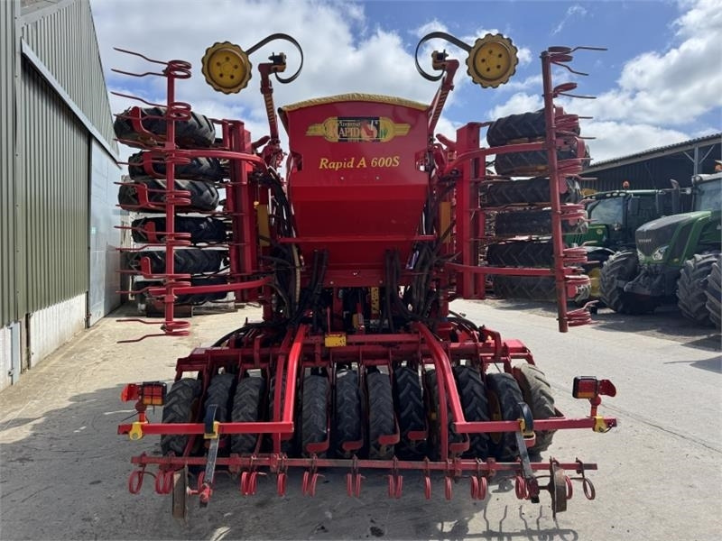 Vaderstad Rapid A600s **3 Row** - آلة بذر الحصاد: صورة 3 Vaderstad Rapid A600s **3 Row** - آلة بذر الحصاد: صورة 3