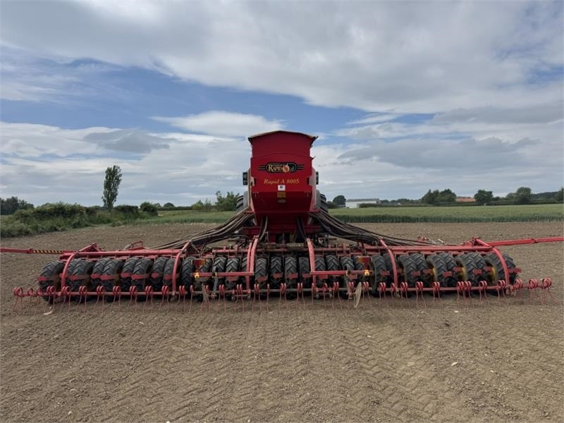 Vaderstad Rapid A800s **Video Below**  - آلة بذر الحصاد: صورة 3 Vaderstad Rapid A800s **Video Below**  - آلة بذر الحصاد: صورة 3