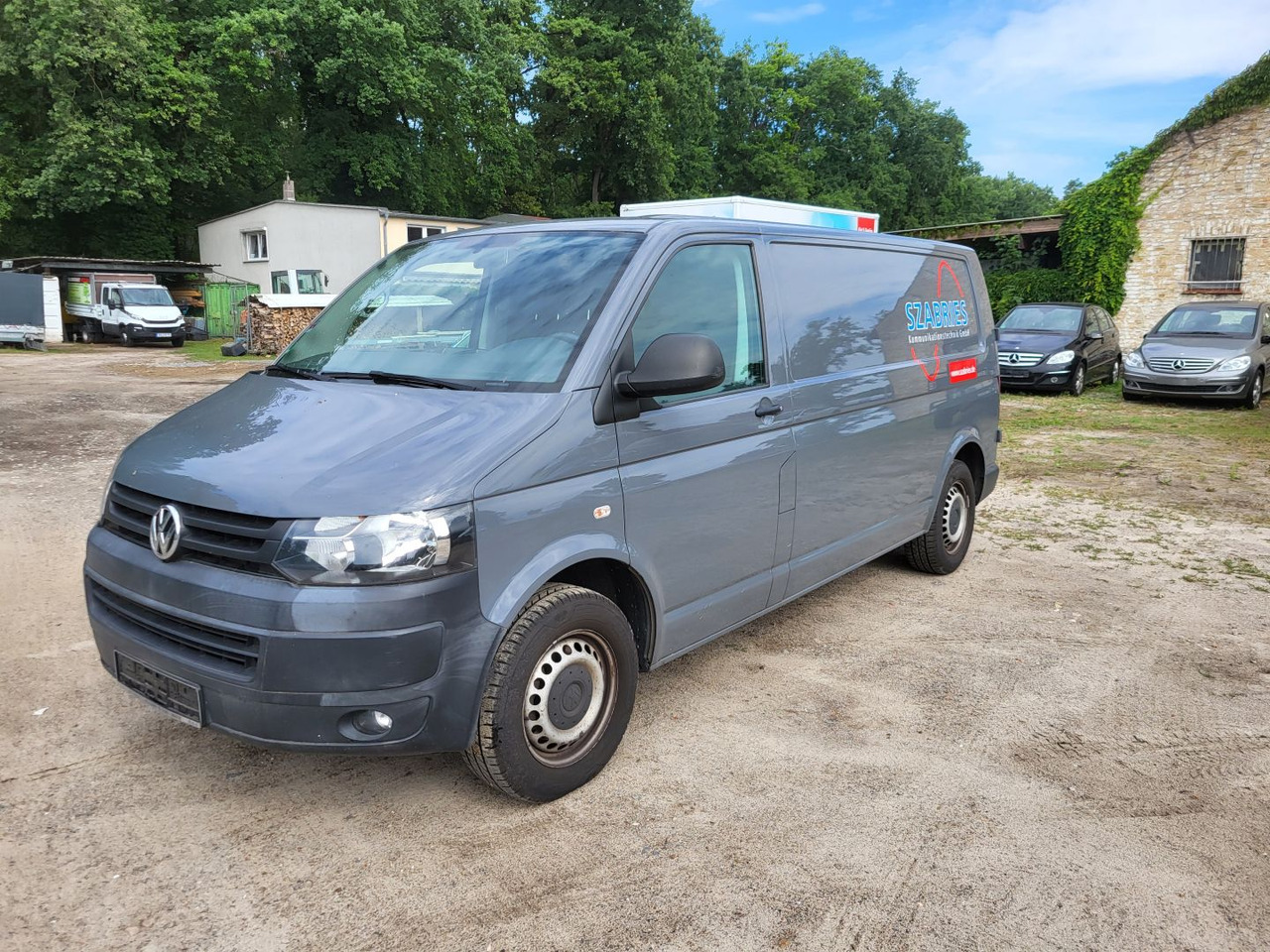 VOLKSWAGEN T5 Typ 7J0 - فان: صورة 1 VOLKSWAGEN T5 Typ 7J0 - فان: صورة 1