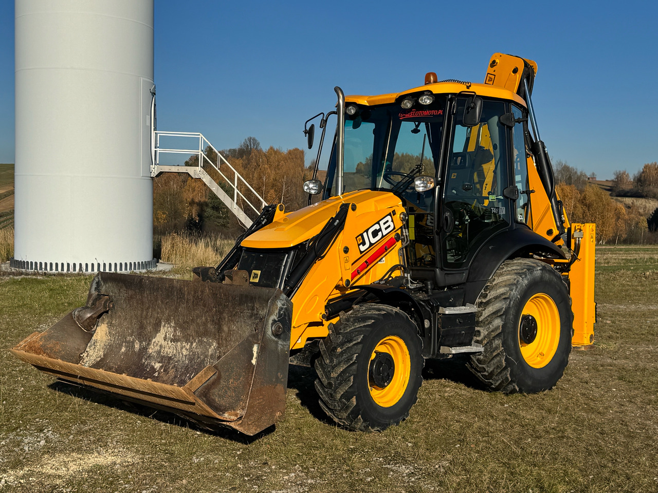 JCB 3CX / KOPARKO-ŁADOWARKA / 2019 ROK / 4200 MTH / KLIMATYZACJA / SPROWADZONA - لودر ذو محراث خلفي/ باكهو: صورة 2 JCB 3CX / KOPARKO-ŁADOWARKA / 2019 ROK / 4200 MTH / KLIMATYZACJA / SPROWADZONA - لودر ذو محراث خلفي/ باكهو: صورة 2