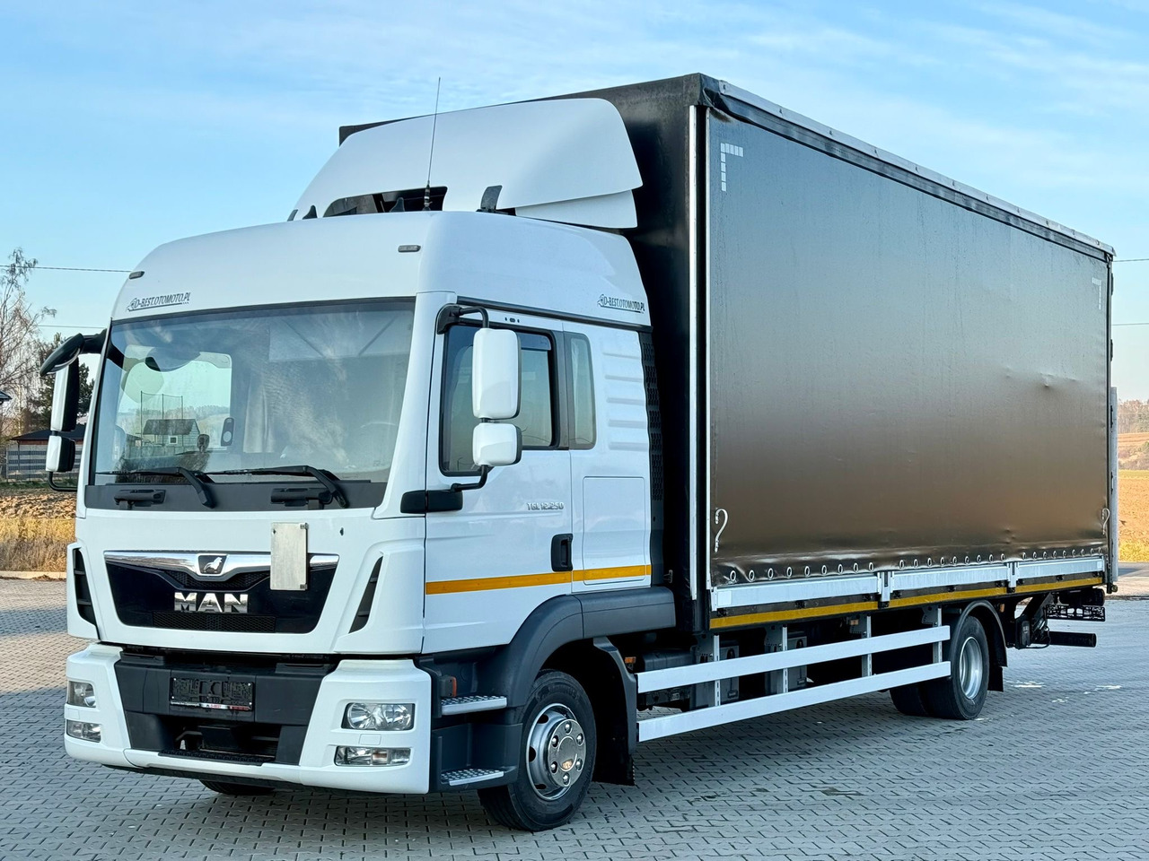 MAN TGL 12.250 / BURTO - FIRANKA / WINDA / 18 EUROPALET / SYPIALKA / 2018 ROK - شاحنة ذات ستائر جانبية: صورة 2 MAN TGL 12.250 / BURTO - FIRANKA / WINDA / 18 EUROPALET / SYPIALKA / 2018 ROK - شاحنة ذات ستائر جانبية: صورة 2