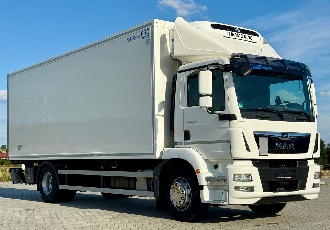 MAN TGM 18.290 / CHŁODNIA / WINDA / 18 PALET / AUTOMAT / NISKI PRZEBIEG / 2017 - شاحنة ذات مبرد: صورة 1 MAN TGM 18.290 / CHŁODNIA / WINDA / 18 PALET / AUTOMAT / NISKI PRZEBIEG / 2017 - شاحنة ذات مبرد: صورة 1