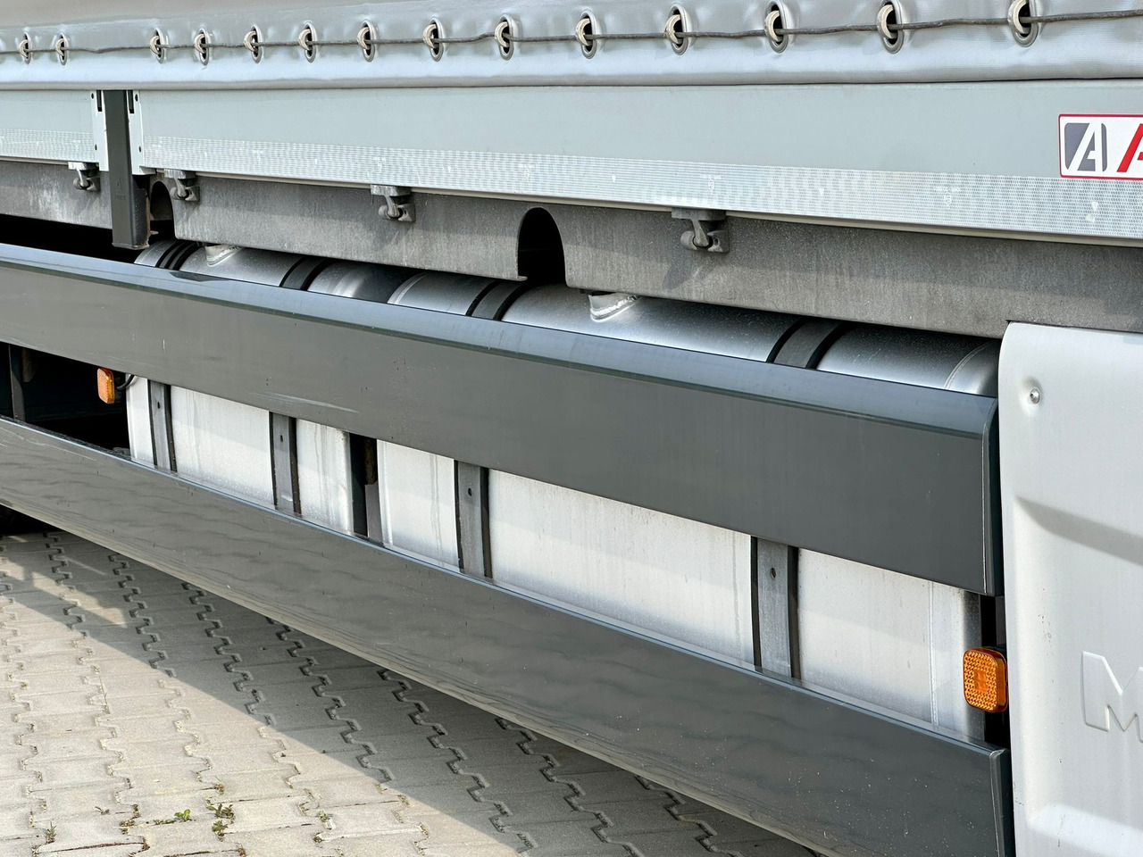 شاحنة ذات ستائر جانبية MAN TGX 18.360 / BURTO - FIRANKA / 23 PALETY / SYPIALKA / AUTOMAT / 2021 ROK / SPROWADZONY / SERWISOW: صورة 17