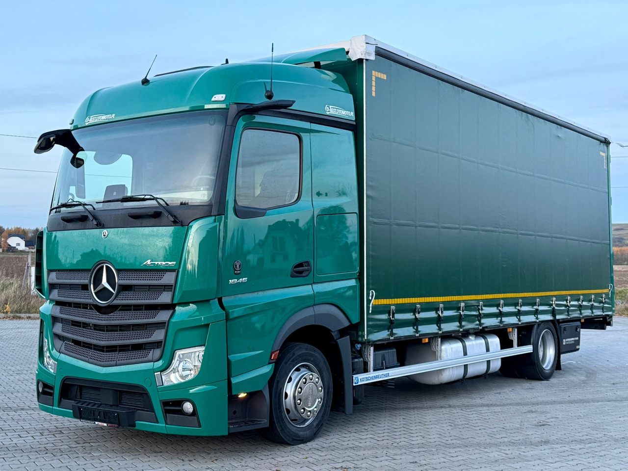 MERCEDES-BENZ ACTROS 1845 / FIRANKA / 19 EUROPALET / DUŻA KABINA / AUTOMAT / 2021 - شاحنة ذات ستائر جانبية: صورة 2 MERCEDES-BENZ ACTROS 1845 / FIRANKA / 19 EUROPALET / DUŻA KABINA / AUTOMAT / 2021 - شاحنة ذات ستائر جانبية: صورة 2