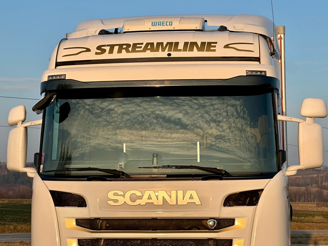 تأجير SCANIA G360 / IZOTERMA / 6.8 M DŁUGOŚCI / AUTOMAT / CAŁA NA PODUSZKACH / KLIMA POSTOJOWA / ELEKTRYCZNA ROLETA TYŁ / SYPIALKA SCANIA G360 / IZOTERMA / 6.8 M DŁUGOŚCI / AUTOMAT / CAŁA NA PODUSZKACH / KLIMA POSTOJOWA / ELEKTRYCZNA ROLETA TYŁ / SYPIALKA: صورة 9 تأجير SCANIA G360 / IZOTERMA / 6.8 M DŁUGOŚCI / AUTOMAT / CAŁA NA PODUSZKACH / KLIMA POSTOJOWA / ELEKTRYCZNA ROLETA TYŁ / SYPIALKA SCANIA G360 / IZOTERMA / 6.8 M DŁUGOŚCI / AUTOMAT / CAŁA NA PODUSZKACH / KLIMA POSTOJOWA / ELEKTRYCZNA ROLETA TYŁ / SYPIALKA: صورة 9