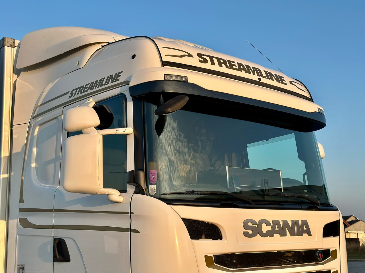 تأجير SCANIA G360 / IZOTERMA / 6.8 M DŁUGOŚCI / AUTOMAT / CAŁA NA PODUSZKACH / KLIMA POSTOJOWA / ELEKTRYCZNA ROLETA TYŁ / SYPIALKA SCANIA G360 / IZOTERMA / 6.8 M DŁUGOŚCI / AUTOMAT / CAŁA NA PODUSZKACH / KLIMA POSTOJOWA / ELEKTRYCZNA ROLETA TYŁ / SYPIALKA: صورة 11 تأجير SCANIA G360 / IZOTERMA / 6.8 M DŁUGOŚCI / AUTOMAT / CAŁA NA PODUSZKACH / KLIMA POSTOJOWA / ELEKTRYCZNA ROLETA TYŁ / SYPIALKA SCANIA G360 / IZOTERMA / 6.8 M DŁUGOŚCI / AUTOMAT / CAŁA NA PODUSZKACH / KLIMA POSTOJOWA / ELEKTRYCZNA ROLETA TYŁ / SYPIALKA: صورة 11