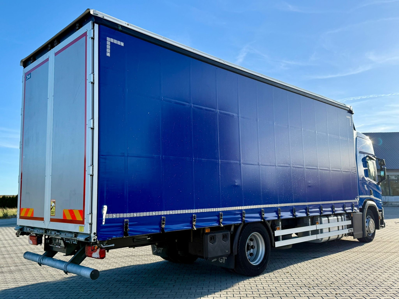 SCANIA P280 / FIRANKA / 20 EUROPALET / SYPIALKA / SILNIK 6 / AUTOMAT - شاحنة ذات ستائر جانبية: صورة 5 SCANIA P280 / FIRANKA / 20 EUROPALET / SYPIALKA / SILNIK 6 / AUTOMAT - شاحنة ذات ستائر جانبية: صورة 5