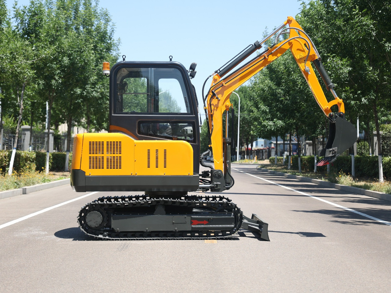 Müller Machinery Diesel Mini excavator 4 ton - Müller Machinery MB 40 - KSH Xinchai 4D32 Motor - حفار صغير: صورة 2 Müller Machinery Diesel Mini excavator 4 ton - Müller Machinery MB 40 - KSH Xinchai 4D32 Motor - حفار صغير: صورة 2