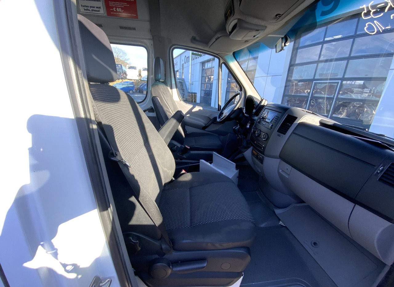 حافلة صغيرة, ميكروباص Mercedes-Benz 515 CDI Sprinter: صورة 17 حافلة صغيرة, ميكروباص Mercedes-Benz 515 CDI Sprinter: صورة 17