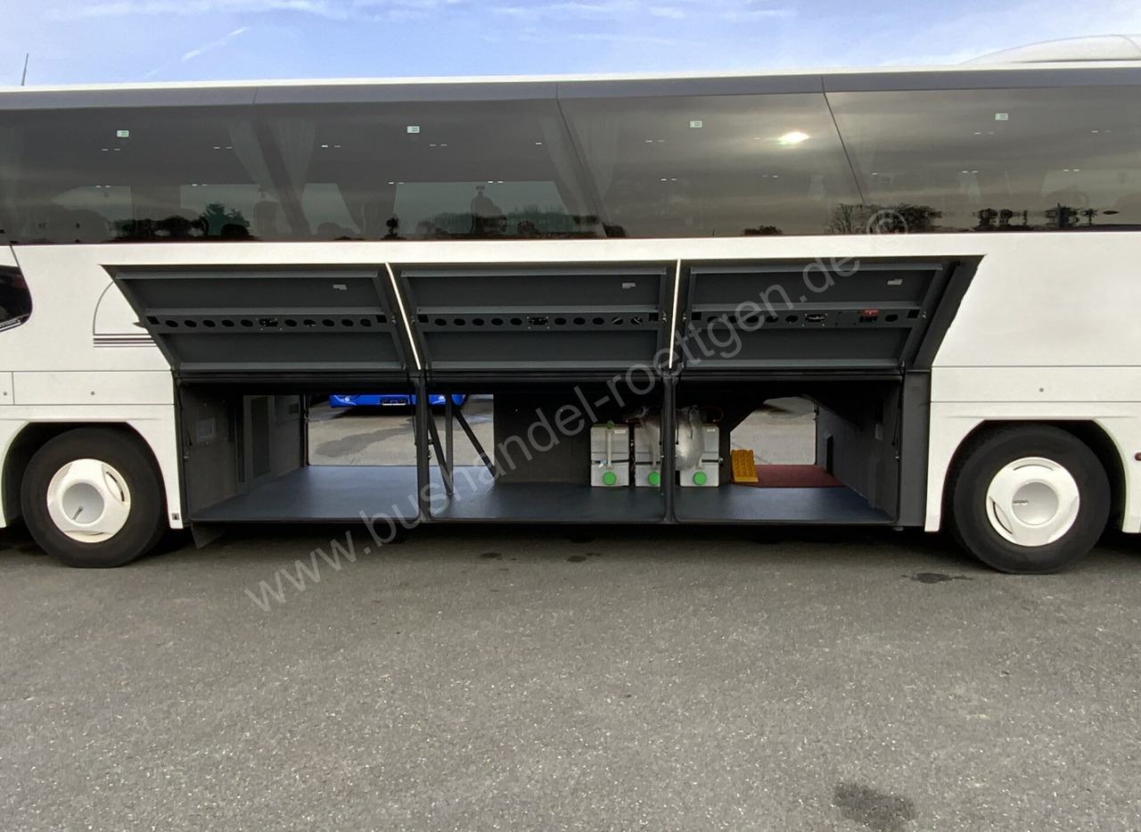 Neoplan Cityliner - حافلة نقل لمسافات طويلة: صورة 5 Neoplan Cityliner - حافلة نقل لمسافات طويلة: صورة 5