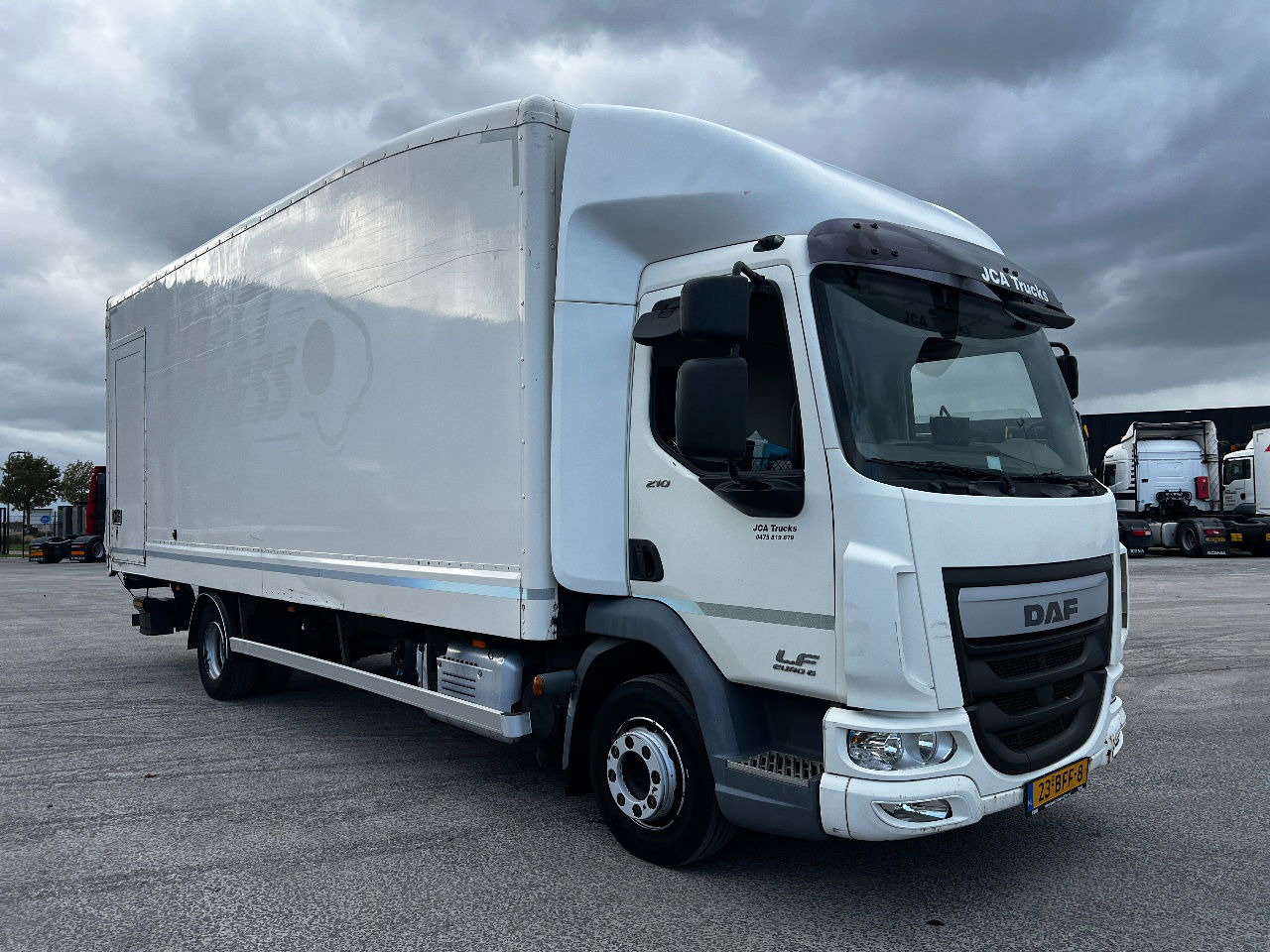 DAF LF 210 Euro 6, 12Ton - شاحنة صندوقية: صورة 2 DAF LF 210 Euro 6, 12Ton - شاحنة صندوقية: صورة 2