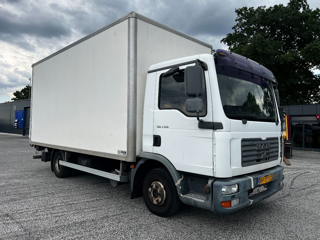 MAN TGL 7.180 Euro 3, Aut - شاحنة صندوقية: صورة 2 MAN TGL 7.180 Euro 3, Aut - شاحنة صندوقية: صورة 2