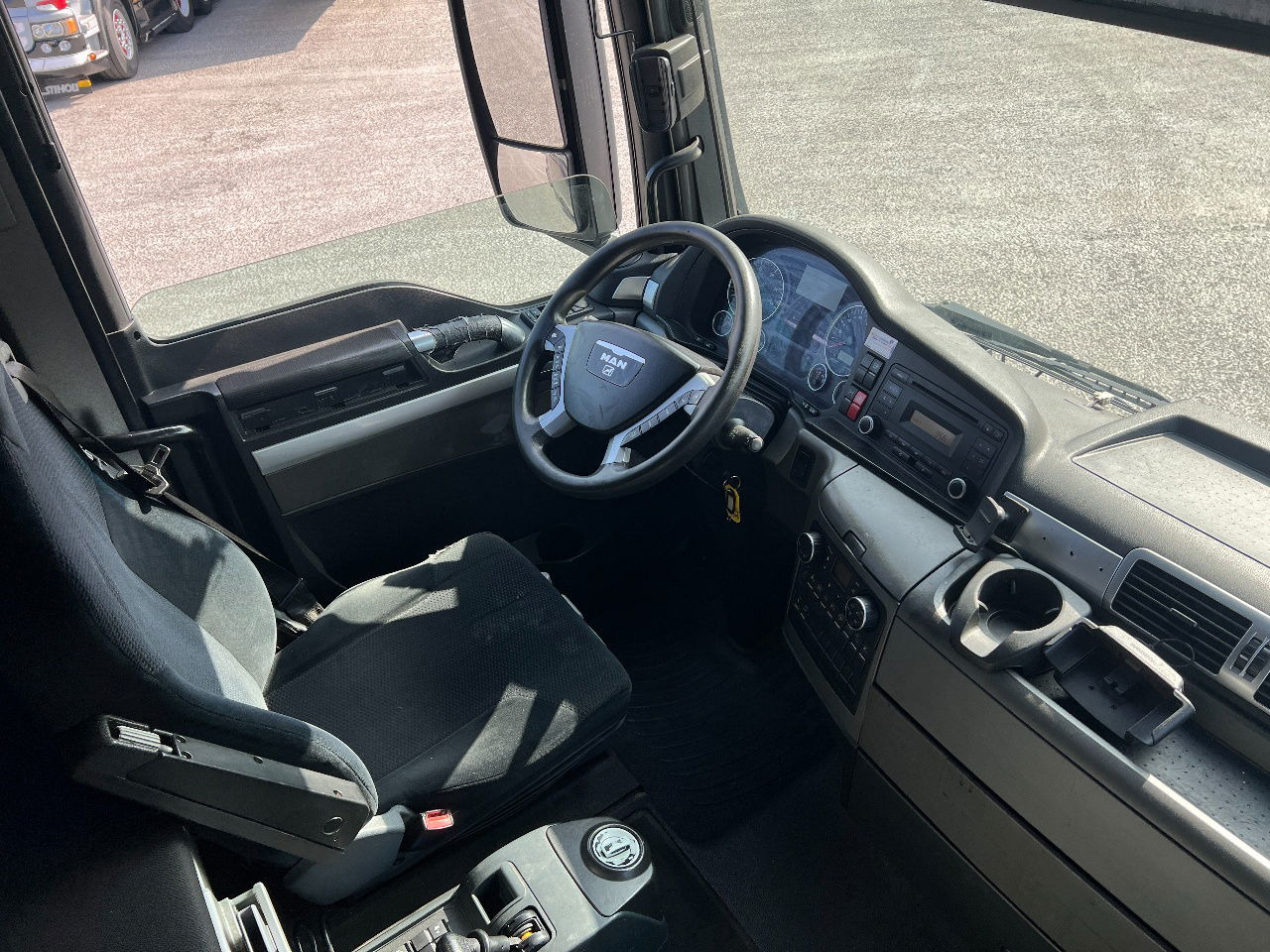 رأس تريلا MAN TGX 18.400 XXL Euro 5, NL Truck: صورة 11