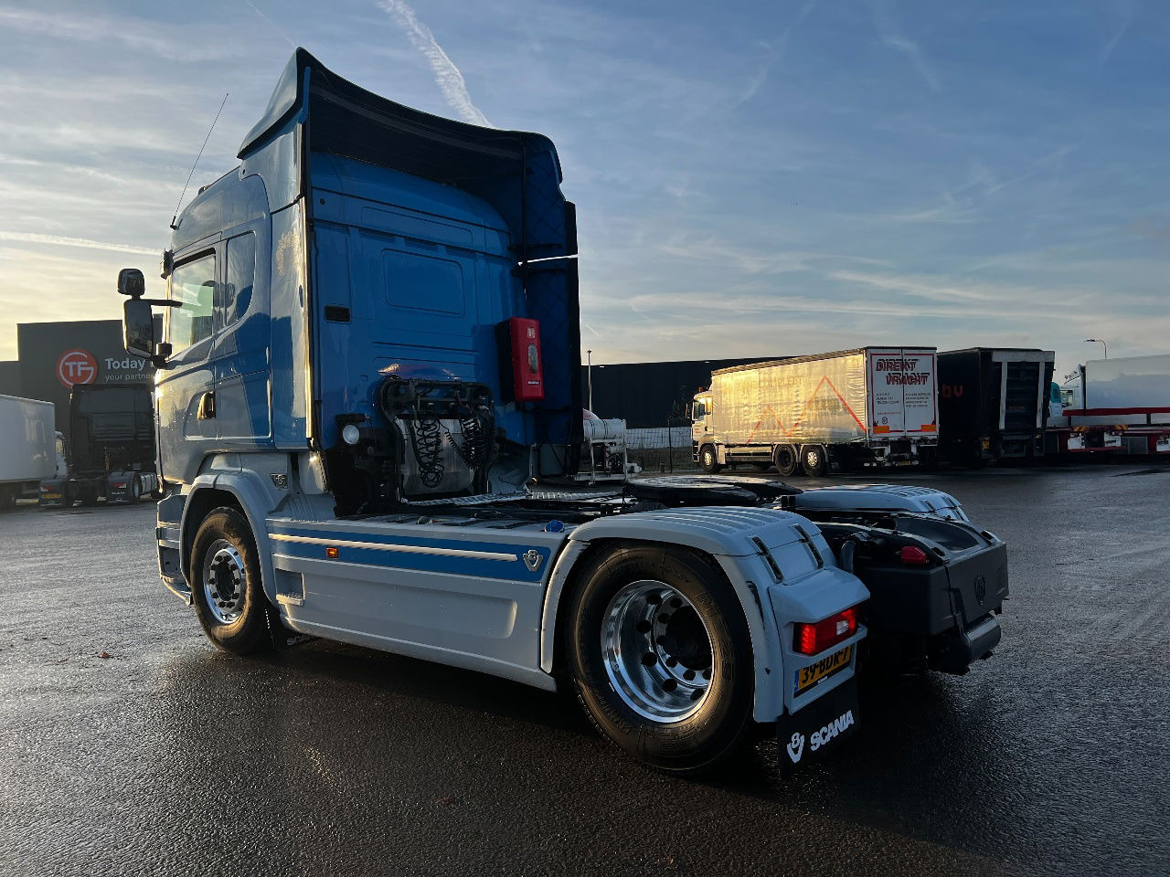 Scania R580 V8 Highline, Kind of the road - رأس تريلا: صورة 4 Scania R580 V8 Highline, Kind of the road - رأس تريلا: صورة 4