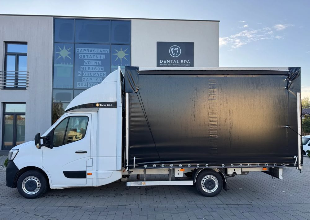 شاحنة مغلقة بستائر جانبية Renault Master: صورة 8