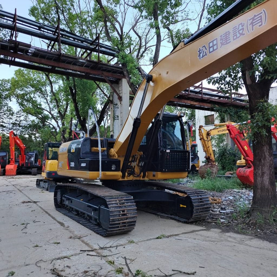 CAT 320 D - حفار زاحف: صورة 4 CAT 320 D - حفار زاحف: صورة 4