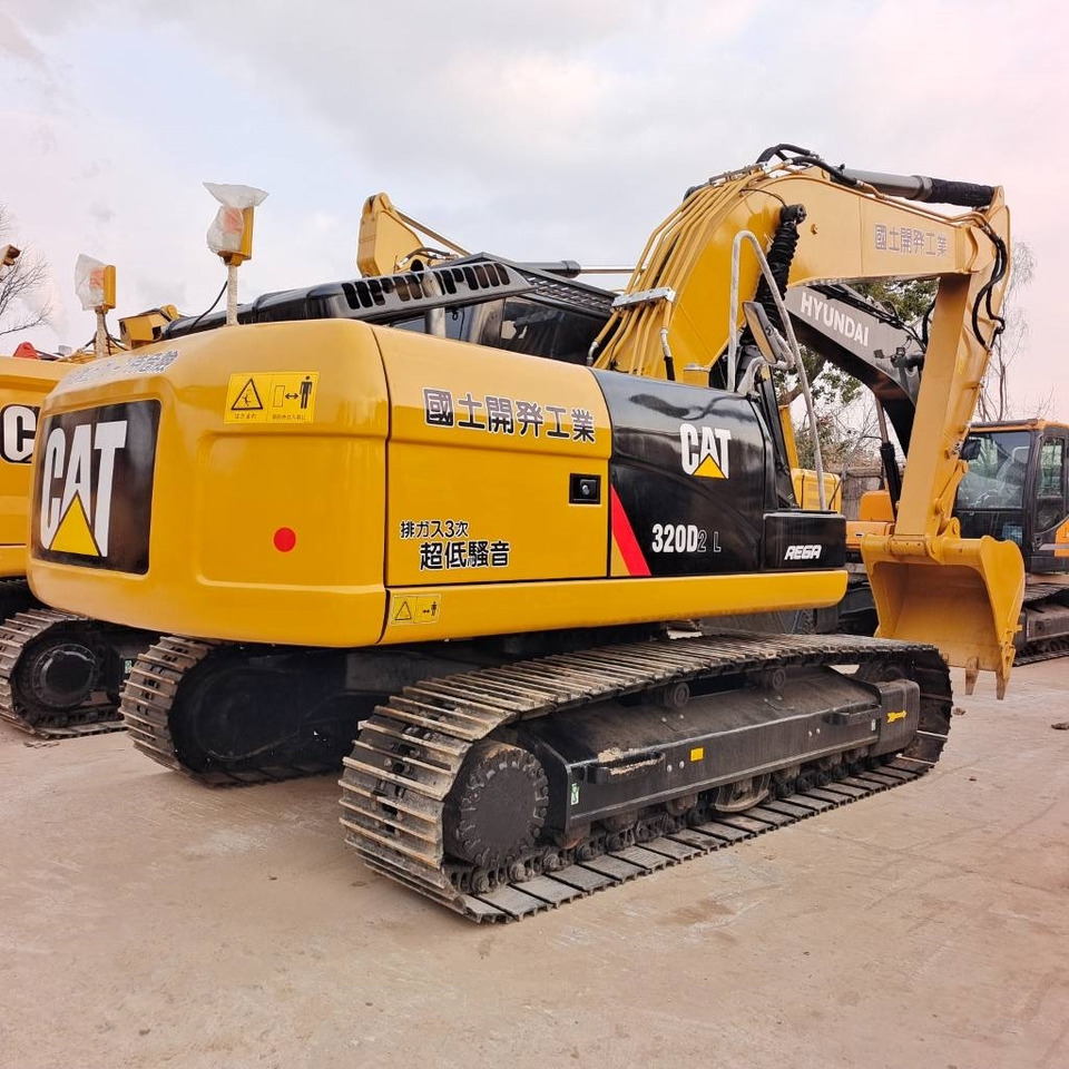 CAT 320 D - حفار زاحف: صورة 5 CAT 320 D - حفار زاحف: صورة 5