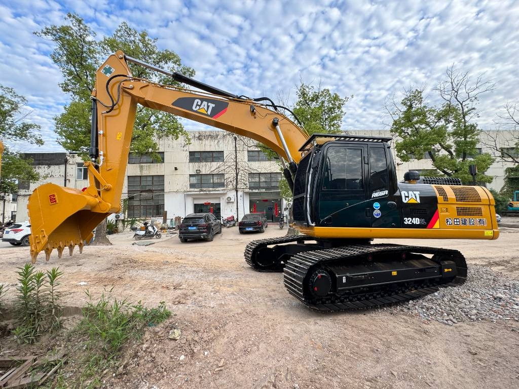 CAT 324 D - حفار زاحف: صورة 1 CAT 324 D - حفار زاحف: صورة 1