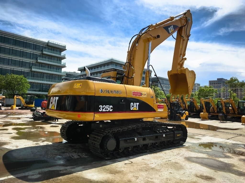 CAT 325 C - حفار زاحف: صورة 4 CAT 325 C - حفار زاحف: صورة 4