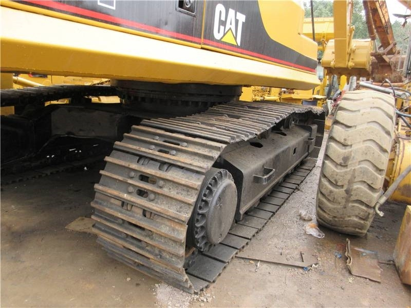CAT 330 B L - حفار زاحف: صورة 2 CAT 330 B L - حفار زاحف: صورة 2
