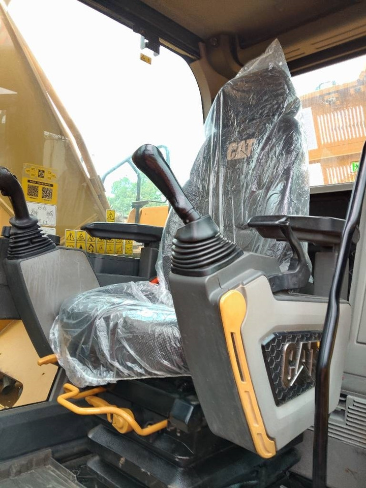 CAT 330GC - حفار زاحف: صورة 5 CAT 330GC - حفار زاحف: صورة 5