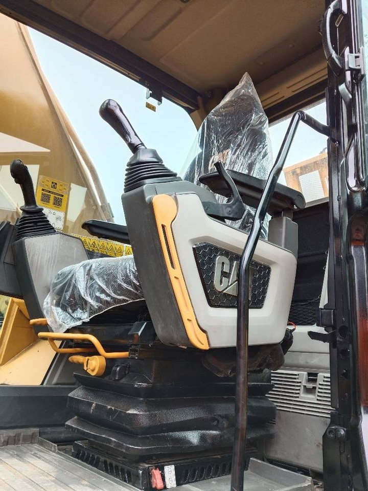 CAT 330GC - حفار زاحف: صورة 3 CAT 330GC - حفار زاحف: صورة 3