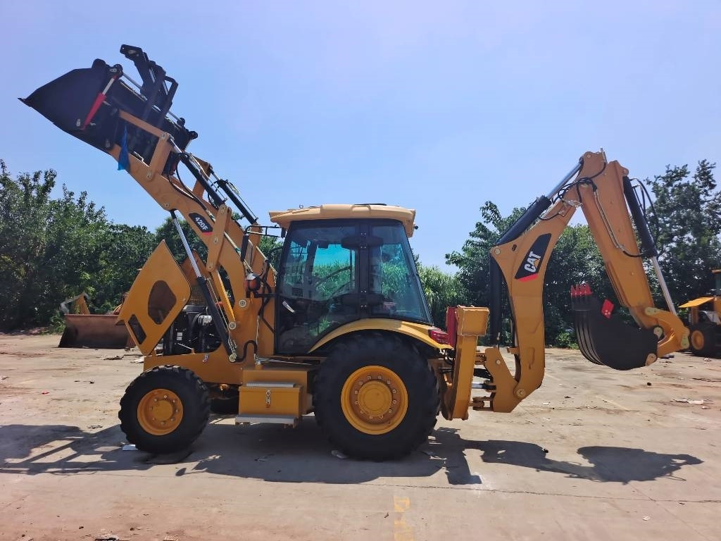 CAT 420F Brand new machine - لودر ذو محراث خلفي/ باكهو: صورة 3 CAT 420F Brand new machine - لودر ذو محراث خلفي/ باكهو: صورة 3