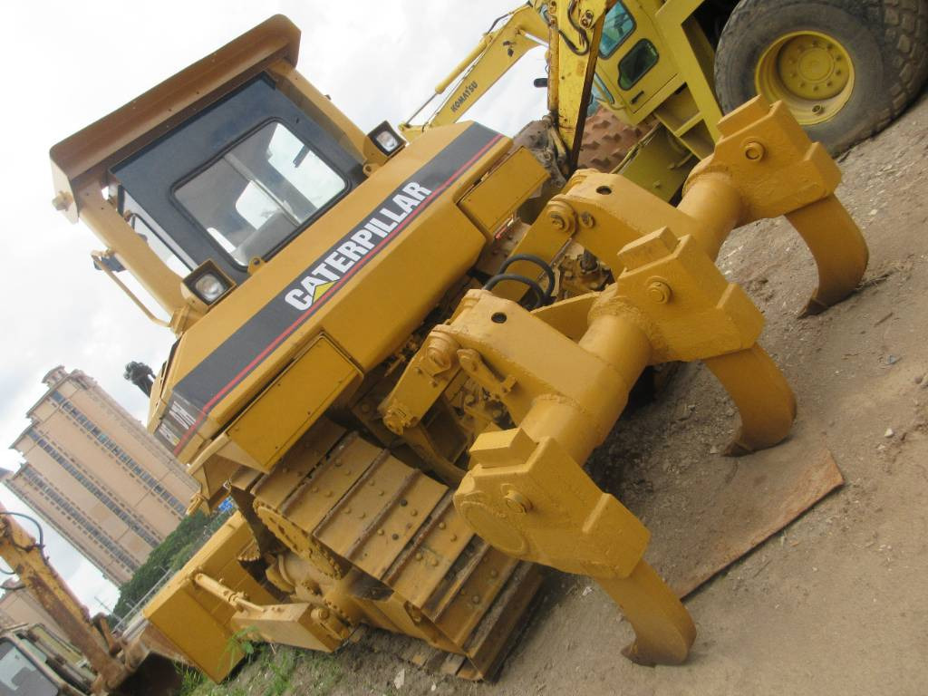 CAT D 7 H - بلدوزر: صورة 1 CAT D 7 H - بلدوزر: صورة 1