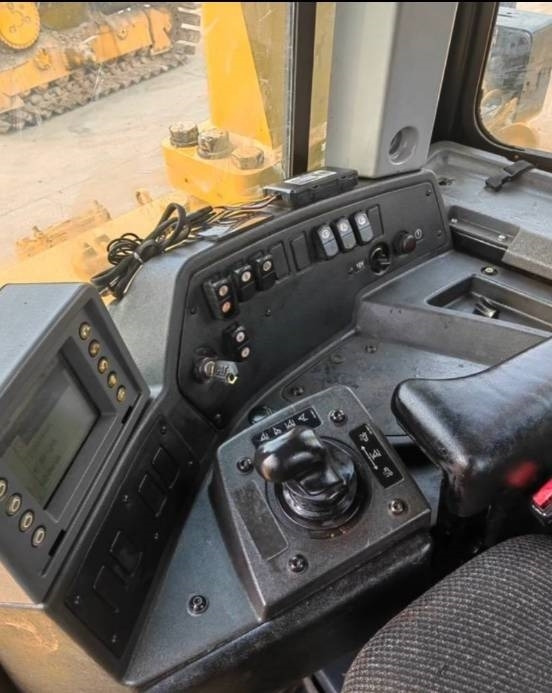 CAT D 8 T - بلدوزر: صورة 4 CAT D 8 T - بلدوزر: صورة 4