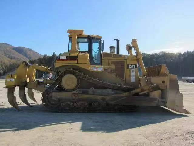 CAT D 9 R - بلدوزر: صورة 1 CAT D 9 R - بلدوزر: صورة 1