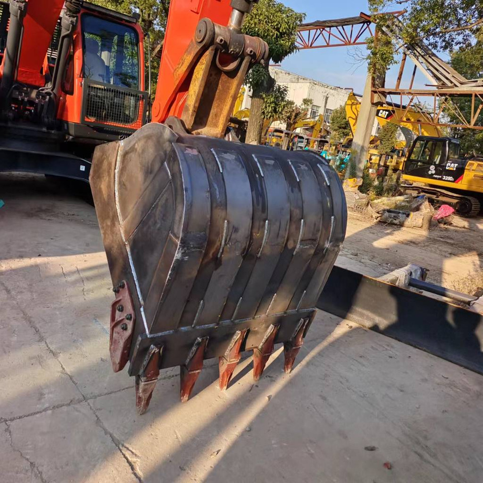 Doosan DX 225 LC - حفار زاحف: صورة 2 Doosan DX 225 LC - حفار زاحف: صورة 2