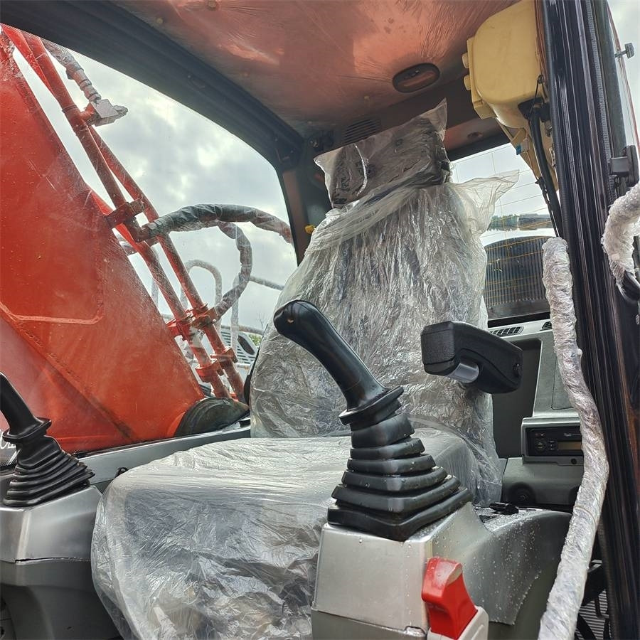 حفار زاحف Doosan DX 300 LCA: صورة 7