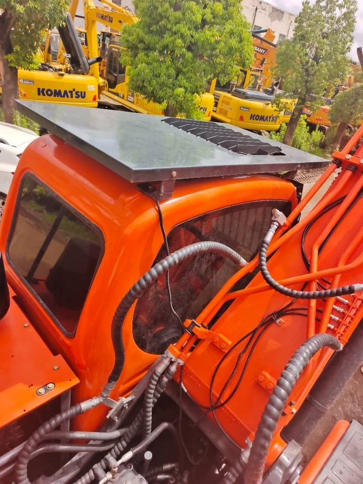 Doosan DX 300LC-9C - حفار زاحف: صورة 5 Doosan DX 300LC-9C - حفار زاحف: صورة 5