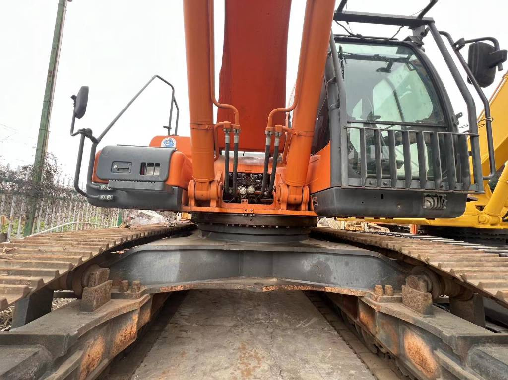 Doosan DX 500 LCA - حفار زاحف: صورة 3 Doosan DX 500 LCA - حفار زاحف: صورة 3
