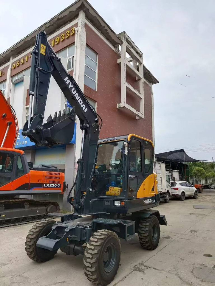 حفار ذو عجلات للبيع  Hyundai 100% new Hyundai HW60ECO: صورة 1