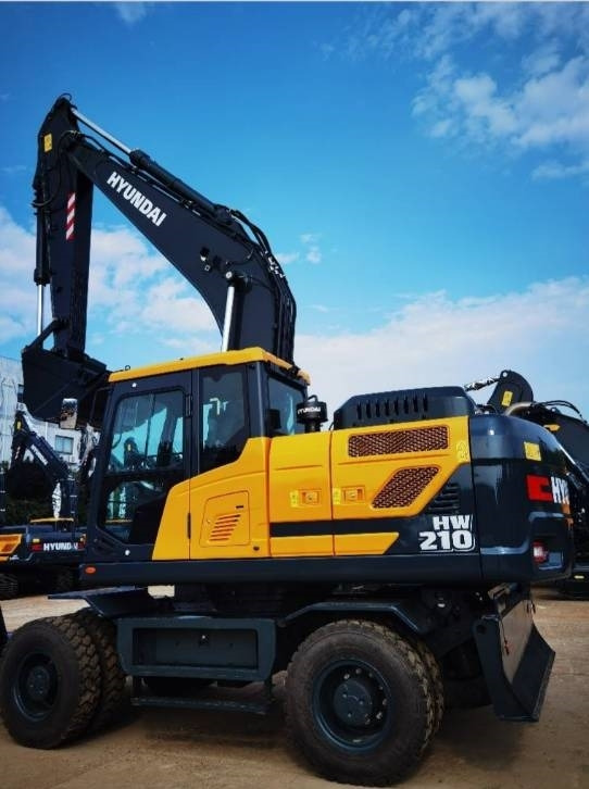Hyundai 210W-9 - حفار ذو عجلات: صورة 5 Hyundai 210W-9 - حفار ذو عجلات: صورة 5