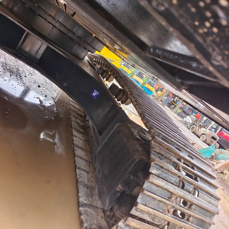 حفار زاحف Hyundai 220 LC-9S: صورة 11 حفار زاحف Hyundai 220 LC-9S: صورة 11