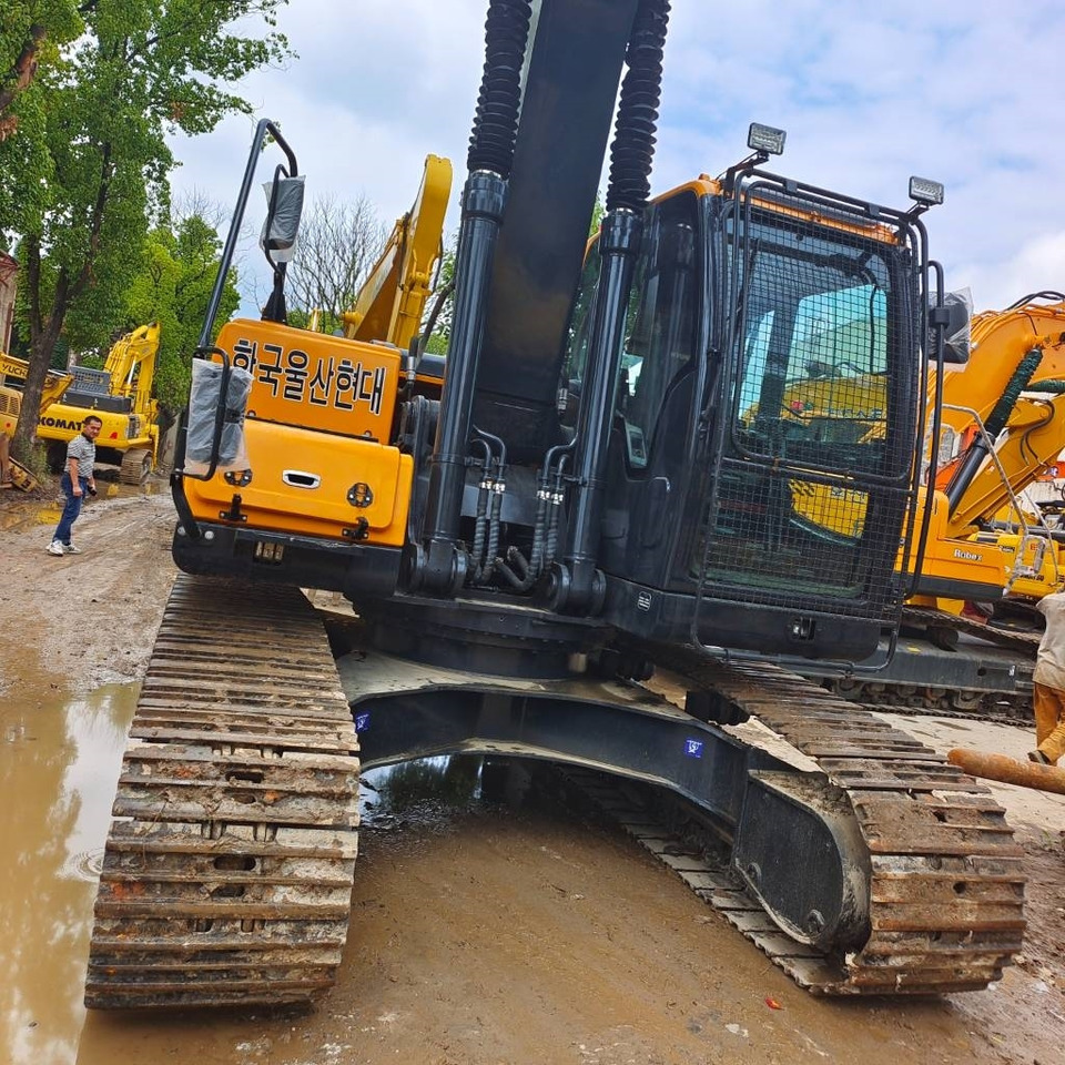 حفار زاحف Hyundai 220 LC-9S: صورة 25 حفار زاحف Hyundai 220 LC-9S: صورة 25