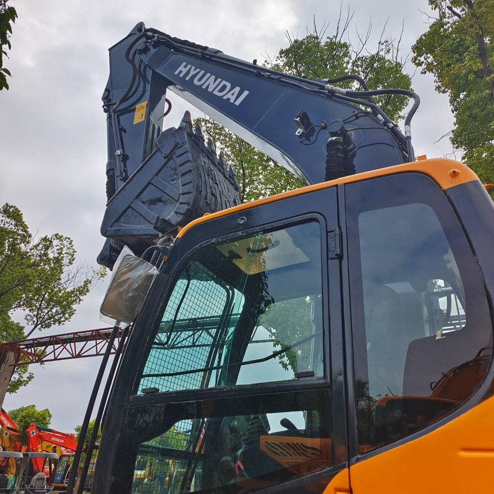 حفار زاحف Hyundai 220 LC-9S: صورة 36 حفار زاحف Hyundai 220 LC-9S: صورة 36