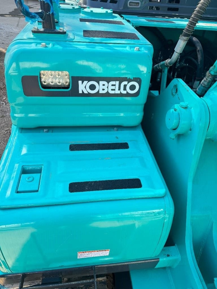 Kobelco SK 200 - حفار زاحف: صورة 5 Kobelco SK 200 - حفار زاحف: صورة 5