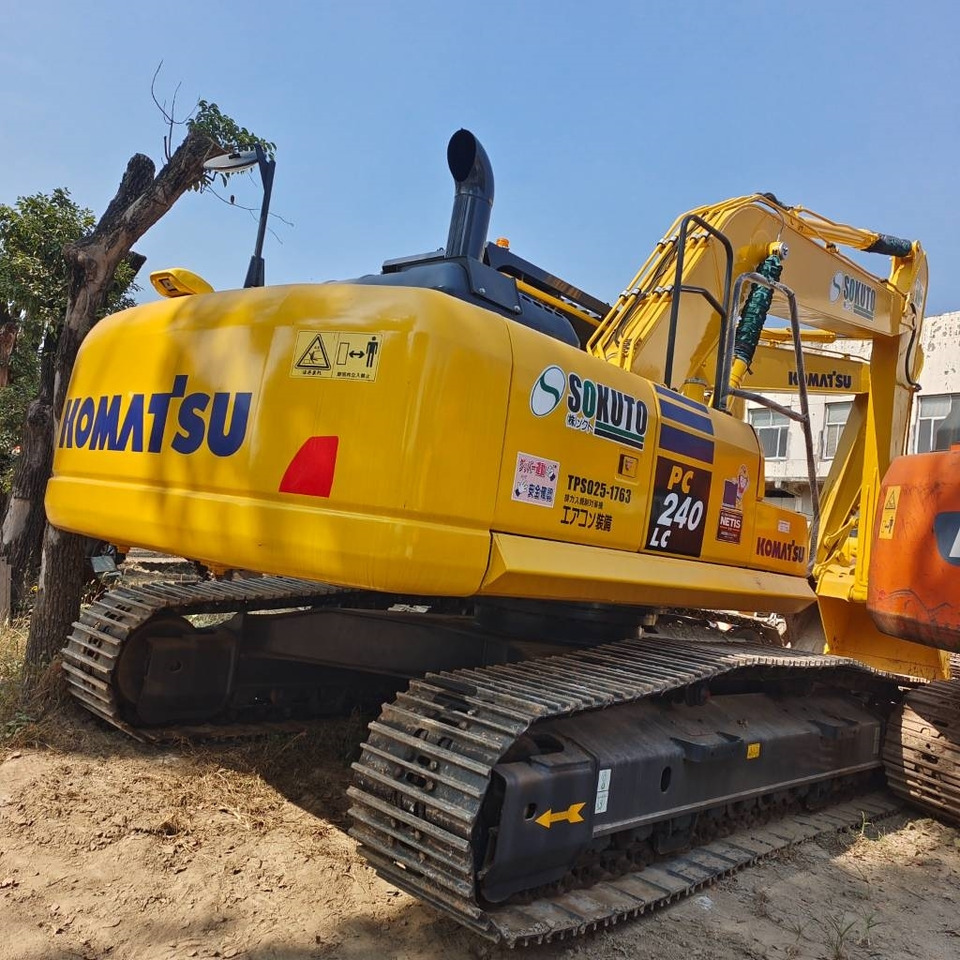 Komatsu PC 240 - حفار زاحف: صورة 2 Komatsu PC 240 - حفار زاحف: صورة 2