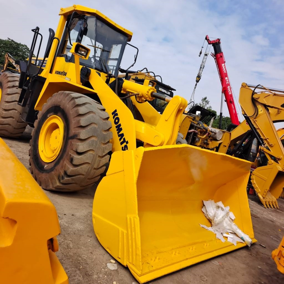 Komatsu WA 470-6 - اللودر بعجل: صورة 4 Komatsu WA 470-6 - اللودر بعجل: صورة 4