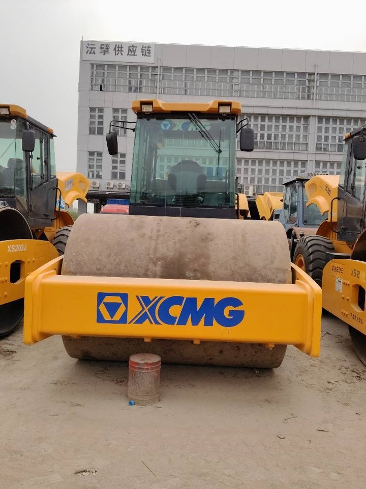 XCMG XS 203 J - حفار زاحف: صورة 4 XCMG XS 203 J - حفار زاحف: صورة 4