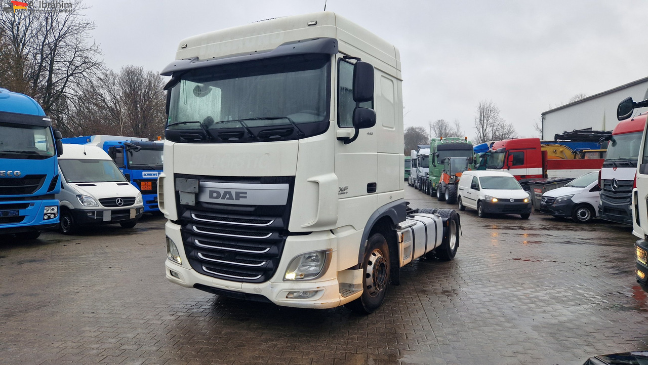Daf XF440FT Spacecab, PTU für Kompressor - رأس تريلا: صورة 1 Daf XF440FT Spacecab, PTU für Kompressor - رأس تريلا: صورة 1