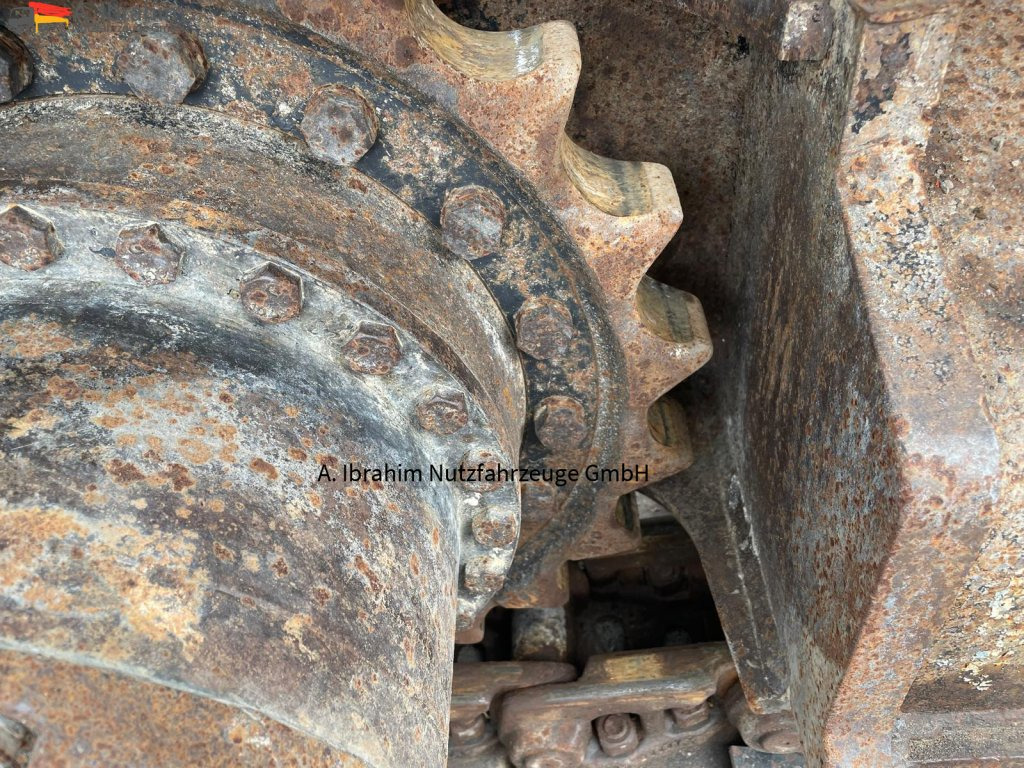 Hitachi ZX 225 USLC-3 | Oil Quick | Schnellwechsler | Klima - حفار زاحف: صورة 4 Hitachi ZX 225 USLC-3 | Oil Quick | Schnellwechsler | Klima - حفار زاحف: صورة 4