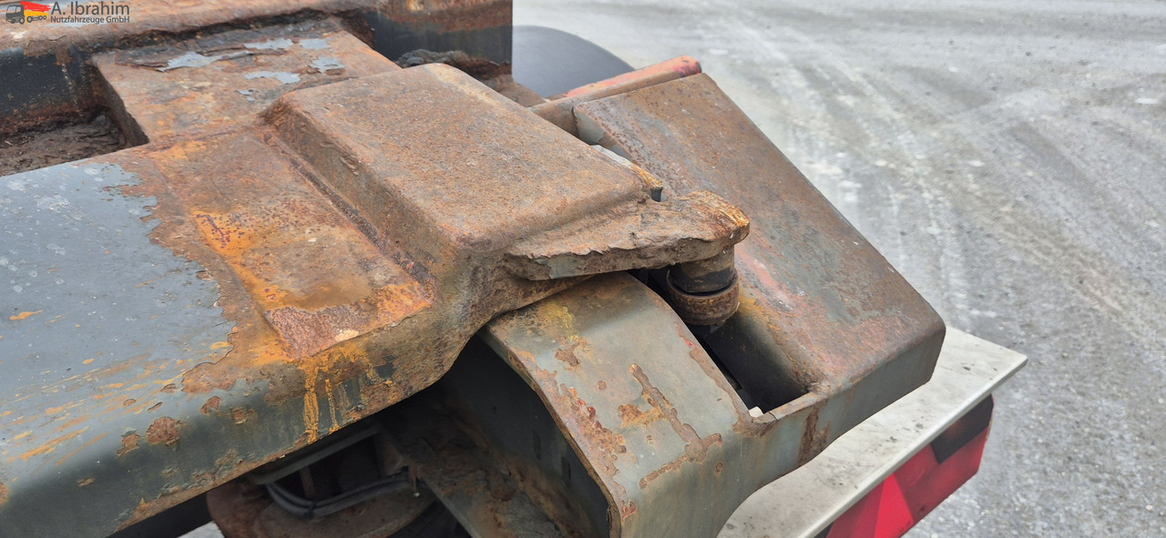 Hueffermann HSA 1870 mit Schlitten Zustand normal - مقطورة هوك ليفت/ لود لوجر: صورة 3 Hueffermann HSA 1870 mit Schlitten Zustand normal - مقطورة هوك ليفت/ لود لوجر: صورة 3