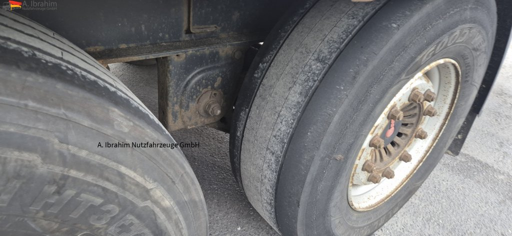Kögel SN 24 Edscha, Zustand normal - نصف مقطورة بستائر جانبية: صورة 4 Kögel SN 24 Edscha, Zustand normal - نصف مقطورة بستائر جانبية: صورة 4