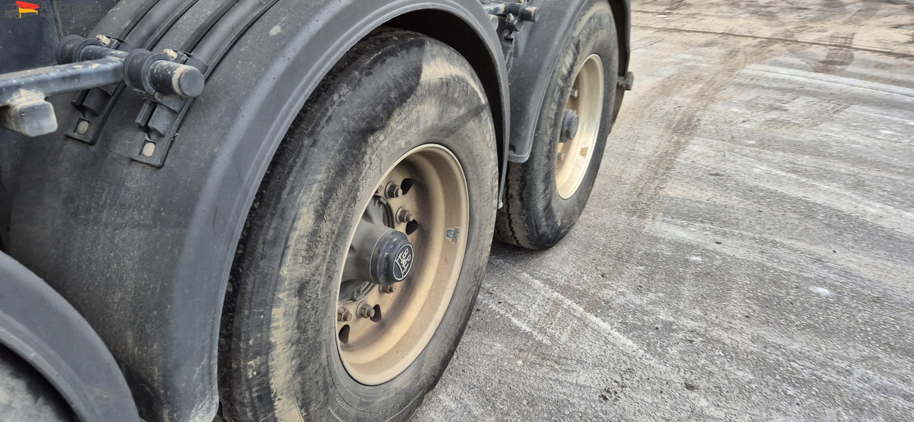 Langendorf SKS-HS 24/30 Isomulde, Liftachse, Scheibenbremse, Stahlmulde - نصف مقطورة قلابة: صورة 5 Langendorf SKS-HS 24/30 Isomulde, Liftachse, Scheibenbremse, Stahlmulde - نصف مقطورة قلابة: صورة 5